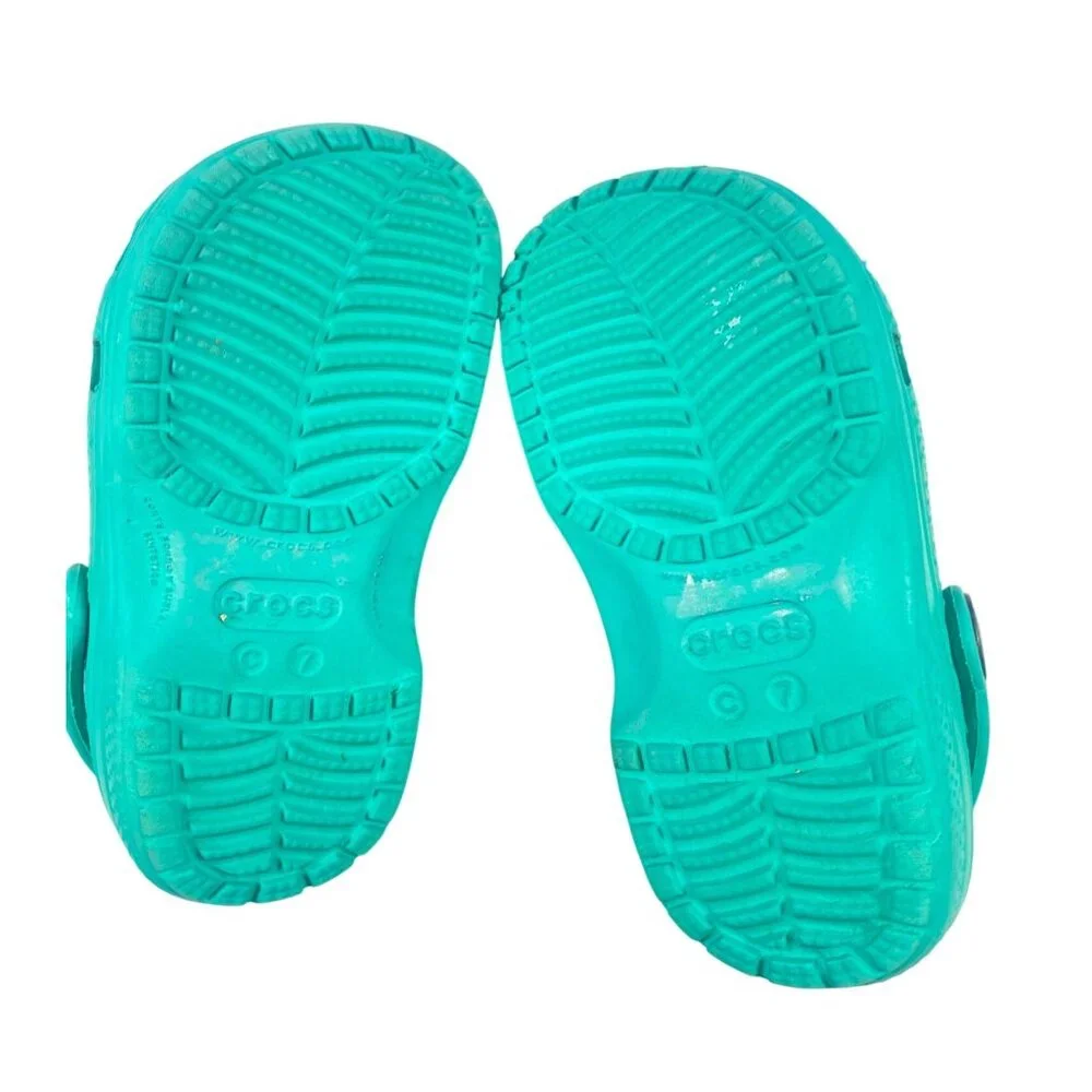 Crocs Classic Green Slip On Clogs Toddler Size C 7 shoes